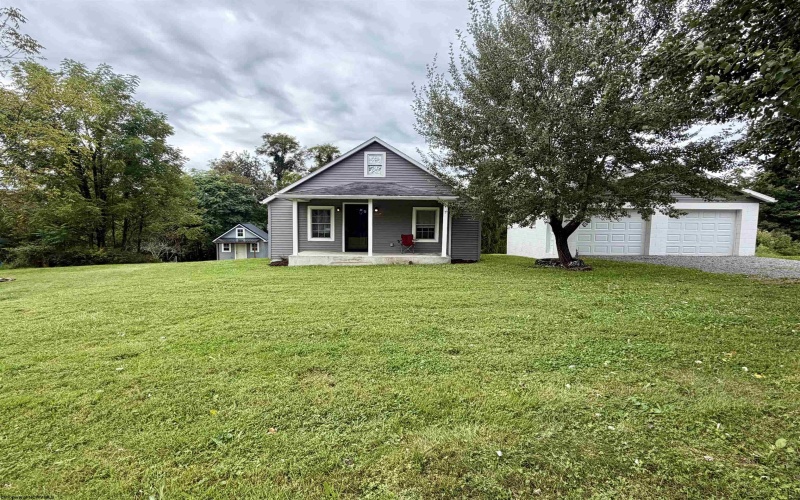 18968 Veterans Memorial Highway, Kingwood, West Virginia 26537, 2 Bedroom Bedrooms, 5 Room Rooms,1 BathroomBathrooms,Single Family Detached,For Sale,Veterans Memorial,0,10166921