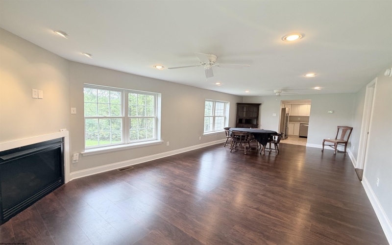 18968 Veterans Memorial Highway, Kingwood, West Virginia 26537, 2 Bedroom Bedrooms, 5 Room Rooms,1 BathroomBathrooms,Single Family Detached,For Sale,Veterans Memorial,0,10166921