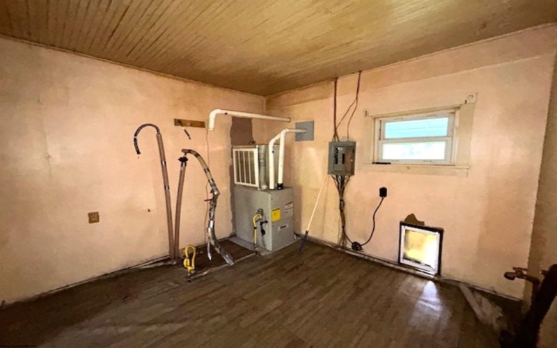 234 Dunn Avenue, Fairmont, West Virginia 26554, 2 Bedroom Bedrooms, 7 Room Rooms,1 BathroomBathrooms,Single Family Detached,For Sale,Dunn,0,10166920