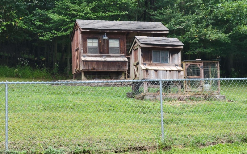 1891 Pricketts Creek Road, Fairmont, West Virginia 26554, 3 Bedroom Bedrooms, 8 Room Rooms,2 BathroomBathrooms,Single Family Detached,For Sale,Pricketts Creek,0,10166909