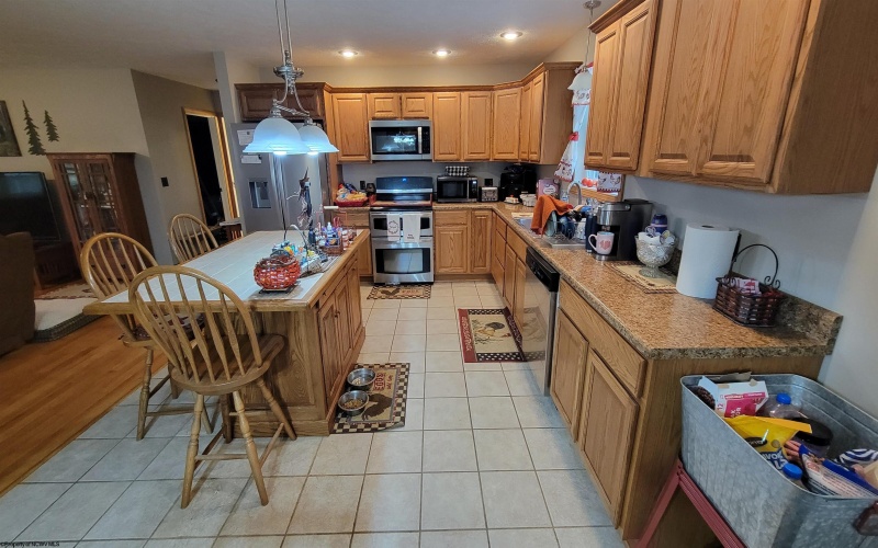 1891 Pricketts Creek Road, Fairmont, West Virginia 26554, 3 Bedroom Bedrooms, 8 Room Rooms,2 BathroomBathrooms,Single Family Detached,For Sale,Pricketts Creek,0,10166909