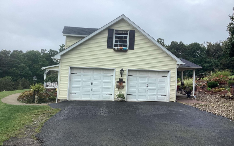 1196 Derico Road, Buckhannon, West Virginia 26201, 4 Bedroom Bedrooms, 9 Room Rooms,3 BathroomBathrooms,Single Family Detached,For Sale,Derico,0,10166911 1196 Derico Road, Buckhannon, West Virginia 26201, 4 Bedroom Bedrooms, 9 Room Rooms,3 BathroomBathrooms,Single Family Detached,For Sale,Derico,0,10166911