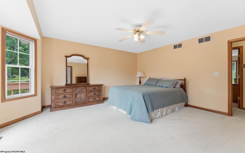 404 Cedar Lane, Morgantown, West Virginia 26508, 3 Bedroom Bedrooms, 7 Room Rooms,3 BathroomBathrooms,Single Family Detached,For Sale,Cedar,0,10166913