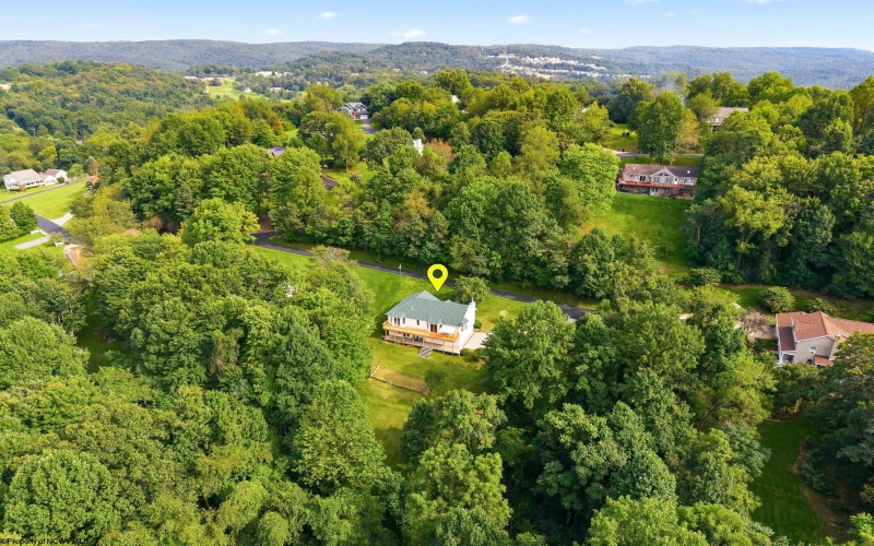 404 Cedar Lane, Morgantown, West Virginia 26508, 3 Bedroom Bedrooms, 7 Room Rooms,3 BathroomBathrooms,Single Family Detached,For Sale,Cedar,0,10166913