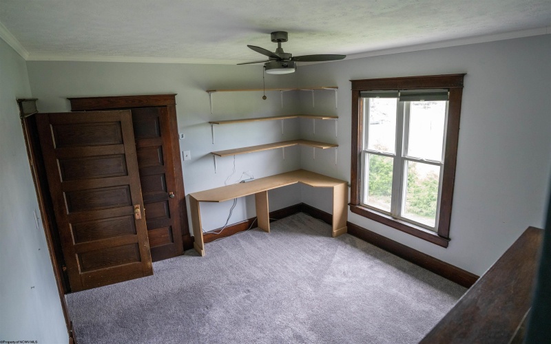 1116 Morgantown Avenue, Fairmont, West Virginia 26554, 5 Bedroom Bedrooms, 16 Room Rooms,2 BathroomBathrooms,Single Family Detached,For Sale,Morgantown,0,10166914
