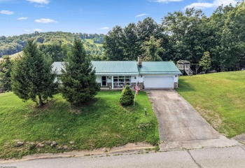 129 Forest View Drive, Buckhannon, West Virginia 26201, 3 Bedroom Bedrooms, 7 Room Rooms,2 BathroomBathrooms,Single Family Detached,For Sale,Forest View,0,10166917