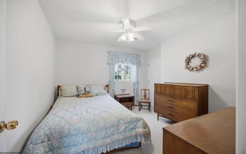 107 Juniper Lane, Fairmont, West Virginia 26554, 3 Bedroom Bedrooms, 7 Room Rooms,2 BathroomBathrooms,Single Family Detached,For Sale,Juniper,0,10166906