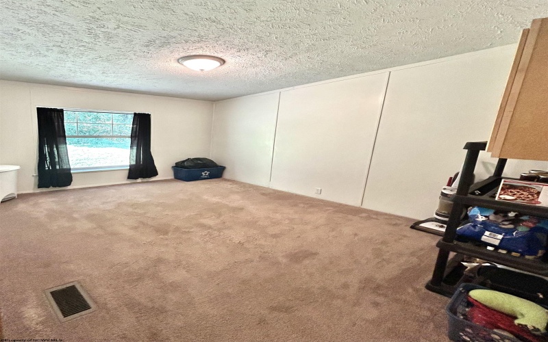 639 Burns Farm Road, Grafton, West Virginia 26354-8710, 3 Bedroom Bedrooms, 7 Room Rooms,2 BathroomBathrooms,Single Family Detached,For Sale,Burns Farm,0,10166925