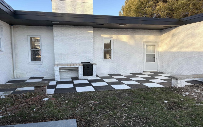 1206 Country Club Road, Fairmont, West Virginia 26554, 3 Bedroom Bedrooms, 7 Room Rooms,1 BathroomBathrooms,Single Family Detached,For Sale,Country Club,0,10163473