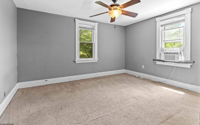 428 Van Gilder Street, Morgantown, West Virginia 26505, 3 Bedroom Bedrooms, 6 Room Rooms,2 BathroomBathrooms,Single Family Detached,For Sale,Van Gilder,0,10165429