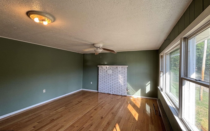 92 Anglin Run Drive, Philippi, West Virginia 26416, 3 Bedroom Bedrooms, 6 Room Rooms,1 BathroomBathrooms,Single Family Detached,For Sale,Anglin Run,0,10165529