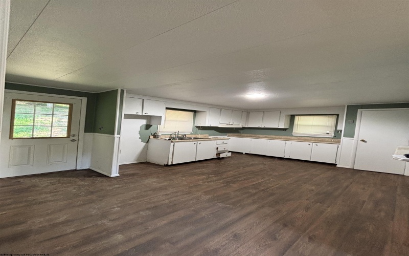 92 Anglin Run Drive, Philippi, West Virginia 26416, 3 Bedroom Bedrooms, 6 Room Rooms,1 BathroomBathrooms,Single Family Detached,For Sale,Anglin Run,0,10165529