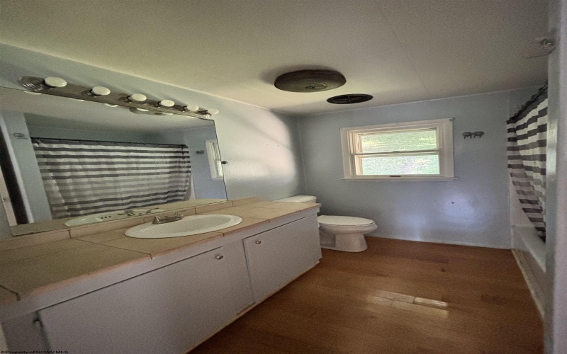 92 Anglin Run Drive, Philippi, West Virginia 26416, 3 Bedroom Bedrooms, 6 Room Rooms,1 BathroomBathrooms,Single Family Detached,For Sale,Anglin Run,0,10165529