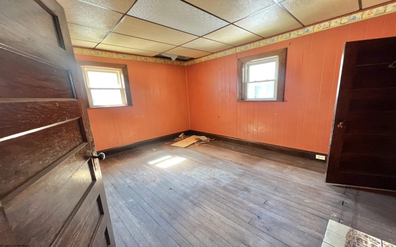 228 Main Street, Worthington, West Virginia 26591, 3 Bedroom Bedrooms, 7 Room Rooms,2 BathroomBathrooms,Single Family Detached,For Sale,Main,0,10166926