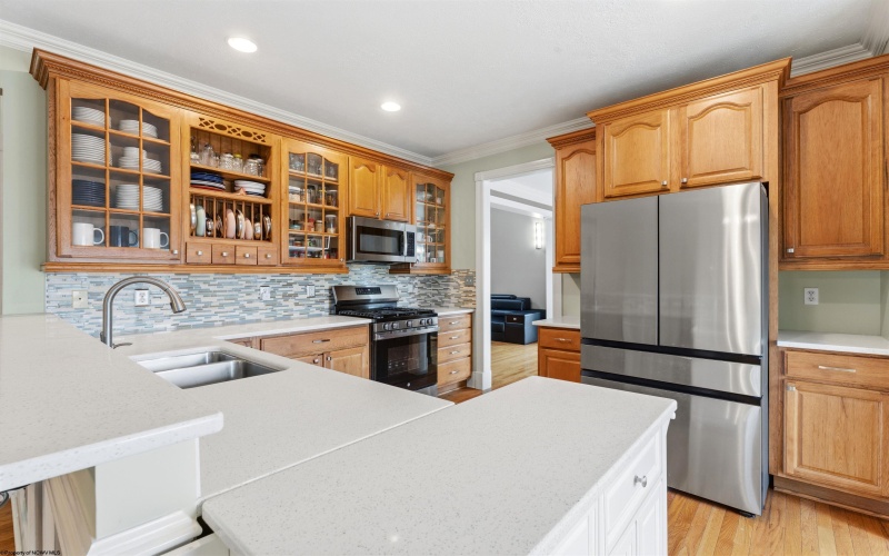 932 Suncrest Place, Morgantown, West Virginia 26505, 5 Bedroom Bedrooms, 13 Room Rooms,3 BathroomBathrooms,Single Family Detached,For Sale,Suncrest,0,10166927