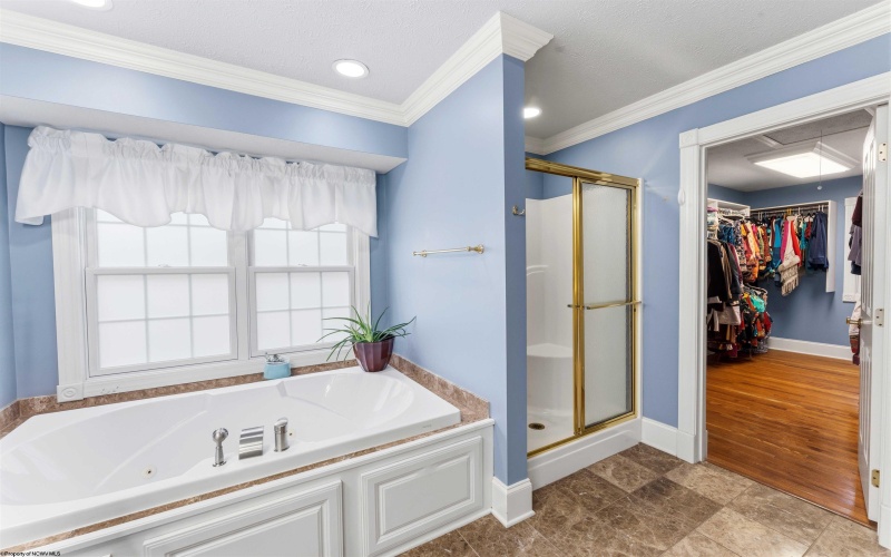 932 Suncrest Place, Morgantown, West Virginia 26505, 5 Bedroom Bedrooms, 13 Room Rooms,3 BathroomBathrooms,Single Family Detached,For Sale,Suncrest,0,10166927