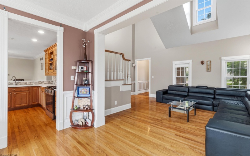 932 Suncrest Place, Morgantown, West Virginia 26505, 5 Bedroom Bedrooms, 13 Room Rooms,3 BathroomBathrooms,Single Family Detached,For Sale,Suncrest,0,10166927