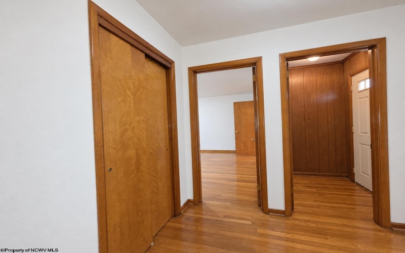 129 Lexington Avenue, Westover, West Virginia 26501, 3 Bedroom Bedrooms, 8 Room Rooms,2 BathroomBathrooms,Single Family Detached,For Sale,Lexington,0,10166930 129 Lexington Avenue, Westover, West Virginia 26501, 3 Bedroom Bedrooms, 8 Room Rooms,2 BathroomBathrooms,Single Family Detached,For Sale,Lexington,0,10166930