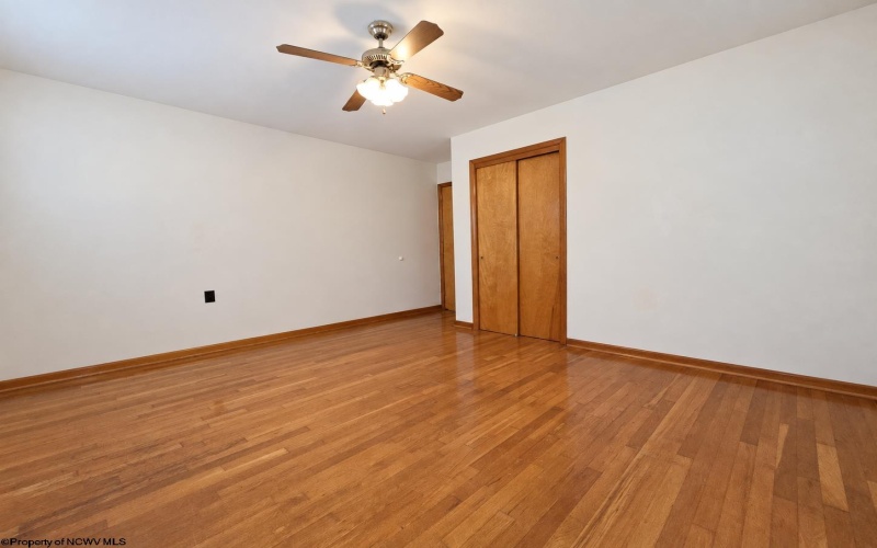 129 Lexington Avenue, Westover, West Virginia 26501, 3 Bedroom Bedrooms, 8 Room Rooms,2 BathroomBathrooms,Single Family Detached,For Sale,Lexington,0,10166930 129 Lexington Avenue, Westover, West Virginia 26501, 3 Bedroom Bedrooms, 8 Room Rooms,2 BathroomBathrooms,Single Family Detached,For Sale,Lexington,0,10166930