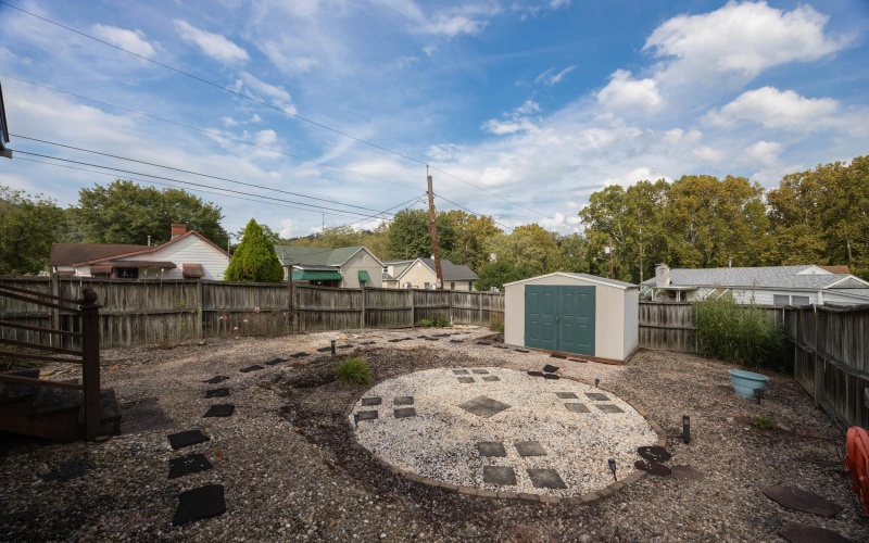 314 Vermont Avenue, Clarksburg, West Virginia 26301-3861, 4 Bedroom Bedrooms, 8 Room Rooms,3 BathroomBathrooms,Single Family Detached,For Sale,Vermont,0,10166953