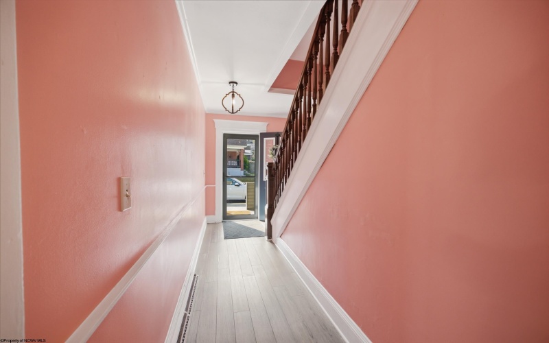 314 Vermont Avenue, Clarksburg, West Virginia 26301-3861, 4 Bedroom Bedrooms, 8 Room Rooms,3 BathroomBathrooms,Single Family Detached,For Sale,Vermont,0,10166953