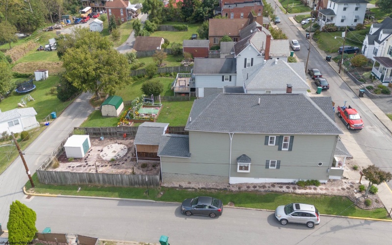 314 Vermont Avenue, Clarksburg, West Virginia 26301-3861, 4 Bedroom Bedrooms, 8 Room Rooms,3 BathroomBathrooms,Single Family Detached,For Sale,Vermont,0,10166953