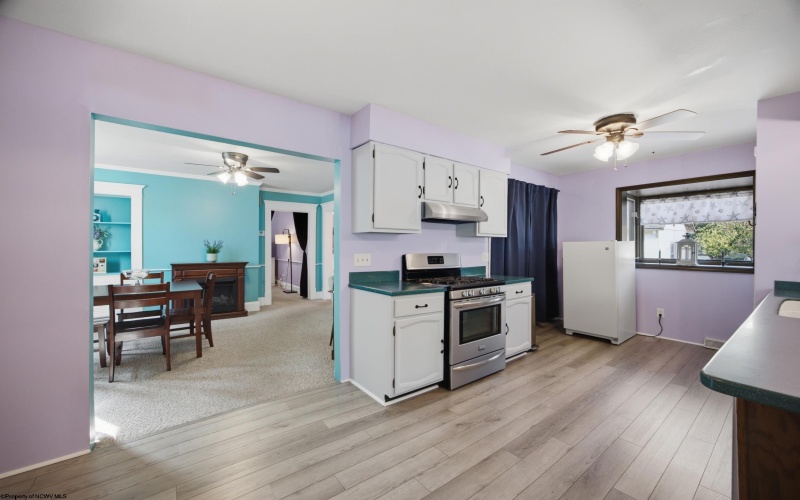 314 Vermont Avenue, Clarksburg, West Virginia 26301-3861, 4 Bedroom Bedrooms, 8 Room Rooms,3 BathroomBathrooms,Single Family Detached,For Sale,Vermont,0,10166953