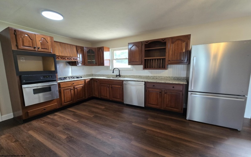 1505 18th Street, Clarksburg, West Virginia 26301, 3 Bedroom Bedrooms, 5 Room Rooms,1 BathroomBathrooms,Single Family Detached,For Sale,18th,0,10166933