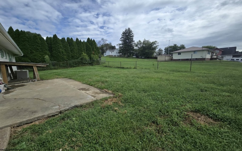 1505 18th Street, Clarksburg, West Virginia 26301, 3 Bedroom Bedrooms, 5 Room Rooms,1 BathroomBathrooms,Single Family Detached,For Sale,18th,0,10166933