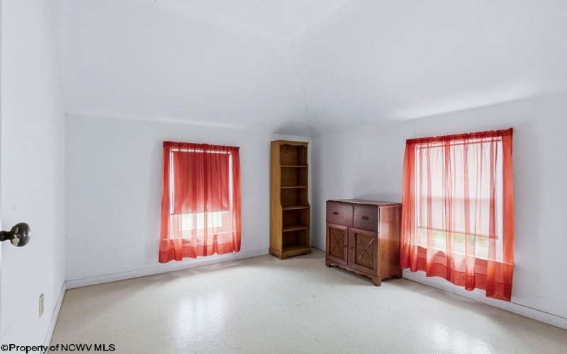 331 Burton Avenue, Nutter Fort, West Virginia 26301, 4 Bedroom Bedrooms, 7 Room Rooms,1 BathroomBathrooms,Single Family Detached,For Sale,Burton,0,10166937
