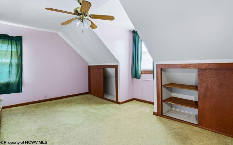 406 Thomas Avenue, Nutter Fort, West Virginia 26301, 4 Bedroom Bedrooms, 7 Room Rooms,1 BathroomBathrooms,Single Family Detached,For Sale,Thomas,0,10166936