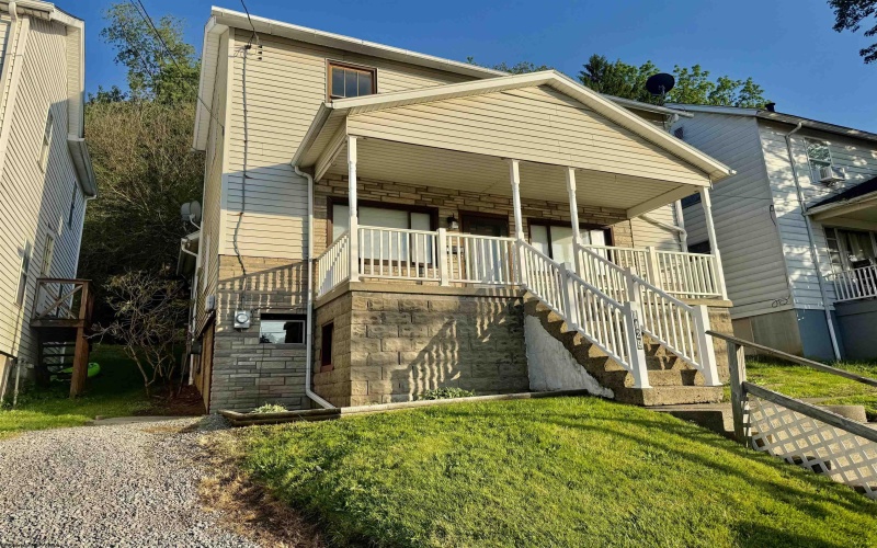 1129 Speedway Avenue, Fairmont, West Virginia 26554, 2 Bedroom Bedrooms, 5 Room Rooms,1 BathroomBathrooms,Single Family Detached,For Sale,Speedway,0,10164962