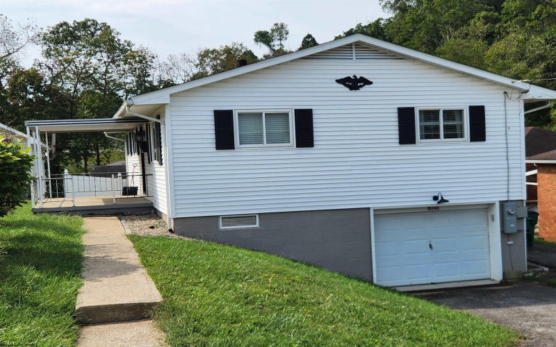 8046 Kidd Avenue, Stonewood, West Virginia 26301, 2 Bedroom Bedrooms, 5 Room Rooms,2 BathroomBathrooms,Single Family Detached,For Sale,Kidd,0,10166942