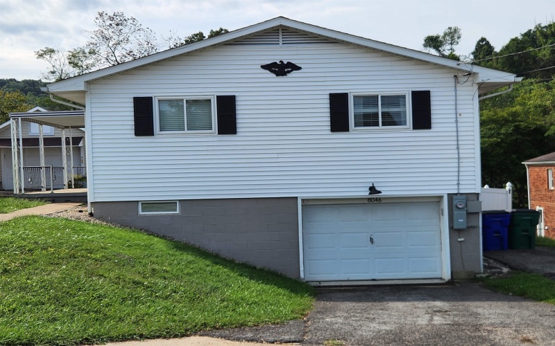 8046 Kidd Avenue, Stonewood, West Virginia 26301, 2 Bedroom Bedrooms, 5 Room Rooms,2 BathroomBathrooms,Single Family Detached,For Sale,Kidd,0,10166942