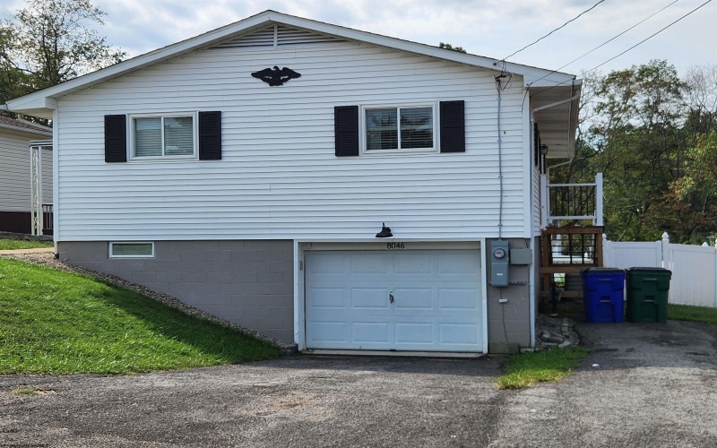 8046 Kidd Avenue, Stonewood, West Virginia 26301, 2 Bedroom Bedrooms, 5 Room Rooms,2 BathroomBathrooms,Single Family Detached,For Sale,Kidd,0,10166942