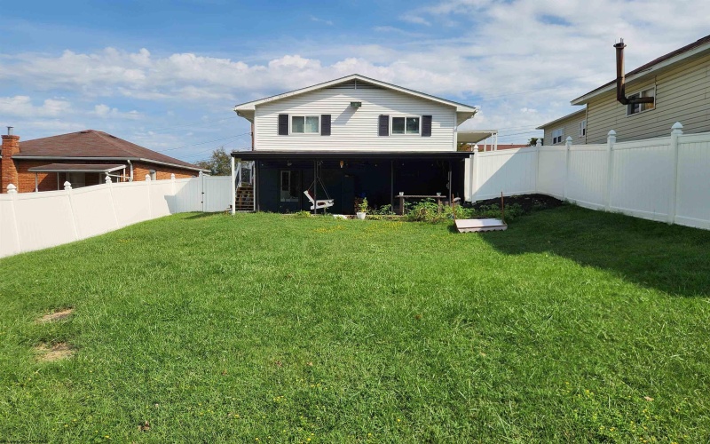 8046 Kidd Avenue, Stonewood, West Virginia 26301, 2 Bedroom Bedrooms, 5 Room Rooms,2 BathroomBathrooms,Single Family Detached,For Sale,Kidd,0,10166942