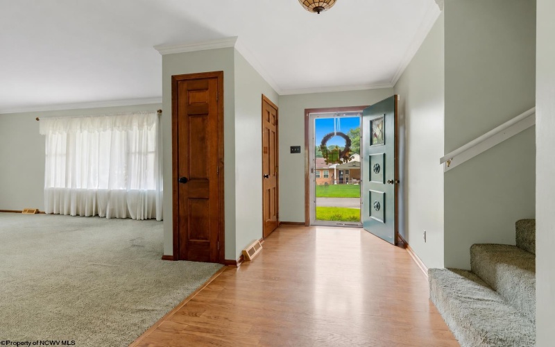 101 Ash Street, Shinnston, West Virginia 26431, 4 Bedroom Bedrooms, 11 Room Rooms,1 BathroomBathrooms,Single Family Detached,For Sale,Ash,0,10166945
