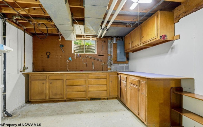 101 Ash Street, Shinnston, West Virginia 26431, 4 Bedroom Bedrooms, 11 Room Rooms,1 BathroomBathrooms,Single Family Detached,For Sale,Ash,0,10166945