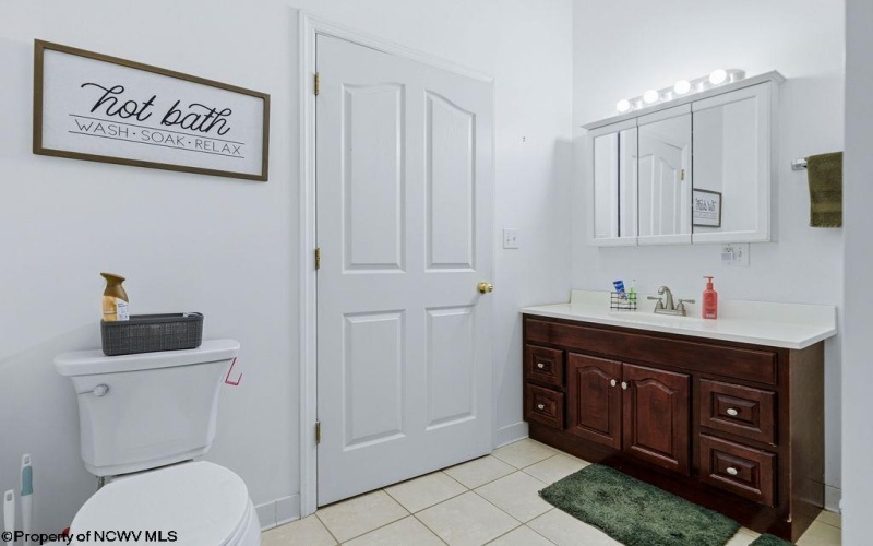434 James Street, Bridgeport, West Virginia 26330, 3 Bedroom Bedrooms, 5 Room Rooms,2 BathroomBathrooms,Single Family Detached,For Sale,James,0,10166943
