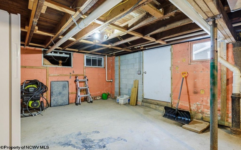 434 James Street, Bridgeport, West Virginia 26330, 3 Bedroom Bedrooms, 5 Room Rooms,2 BathroomBathrooms,Single Family Detached,For Sale,James,0,10166943
