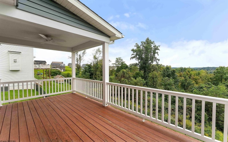 251 Charolais Circle, Fairmont, West Virginia 26554, 3 Bedroom Bedrooms, 8 Room Rooms,3 BathroomBathrooms,Single Family Detached,For Sale,Charolais,0,10166944
