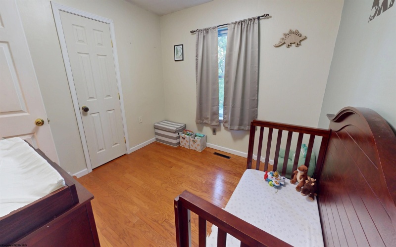 2052 Purinton Street, Morgantown, West Virginia 26505, 4 Bedroom Bedrooms, 10 Room Rooms,3 BathroomBathrooms,Single Family Detached,For Sale,Purinton,0,10166956