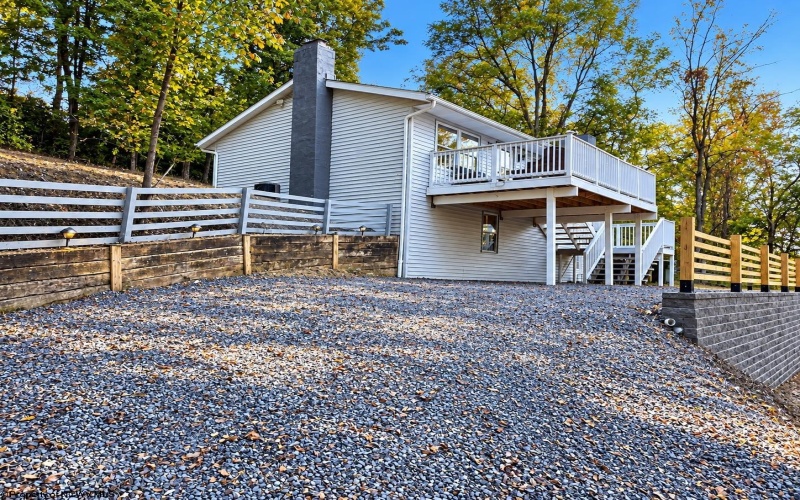 2052 Purinton Street, Morgantown, West Virginia 26505, 4 Bedroom Bedrooms, 10 Room Rooms,3 BathroomBathrooms,Single Family Detached,For Sale,Purinton,0,10166956