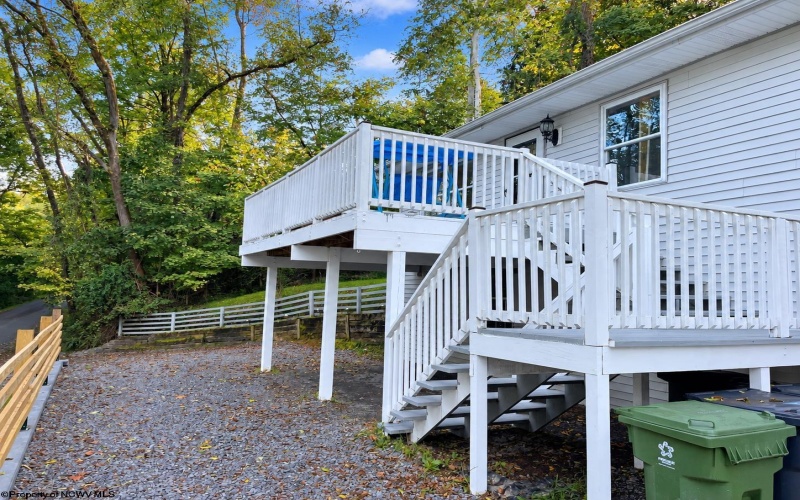 2052 Purinton Street, Morgantown, West Virginia 26505, 4 Bedroom Bedrooms, 10 Room Rooms,3 BathroomBathrooms,Single Family Detached,For Sale,Purinton,0,10166956