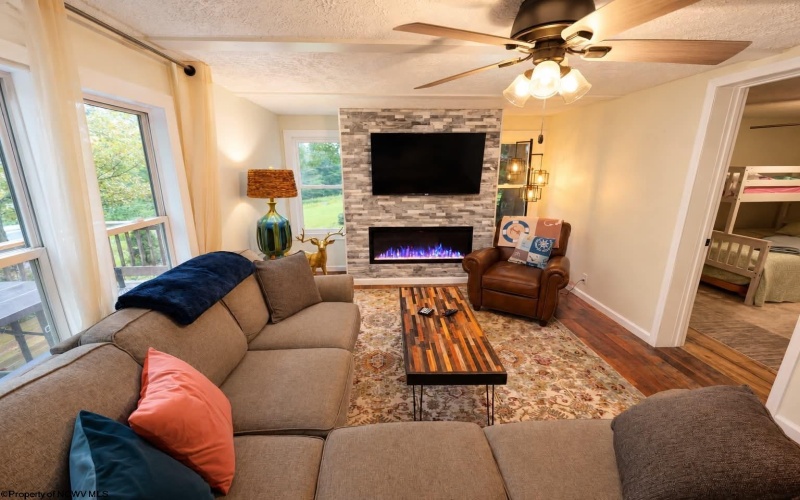 714 Bluebell Drive, Terra Alta, West Virginia 26764-9999, 3 Bedroom Bedrooms, 4 Room Rooms,1 BathroomBathrooms,Single Family Detached,For Sale,Bluebell,0,10166967