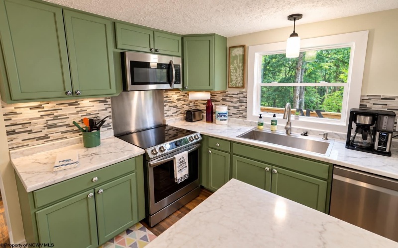 714 Bluebell Drive, Terra Alta, West Virginia 26764-9999, 3 Bedroom Bedrooms, 4 Room Rooms,1 BathroomBathrooms,Single Family Detached,For Sale,Bluebell,0,10166967