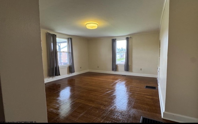105 Fairlane Avenue, Fairmont, West Virginia 26554, 2 Bedroom Bedrooms, 5 Room Rooms,1 BathroomBathrooms,Single Family Detached,For Sale,Fairlane,0,10166962