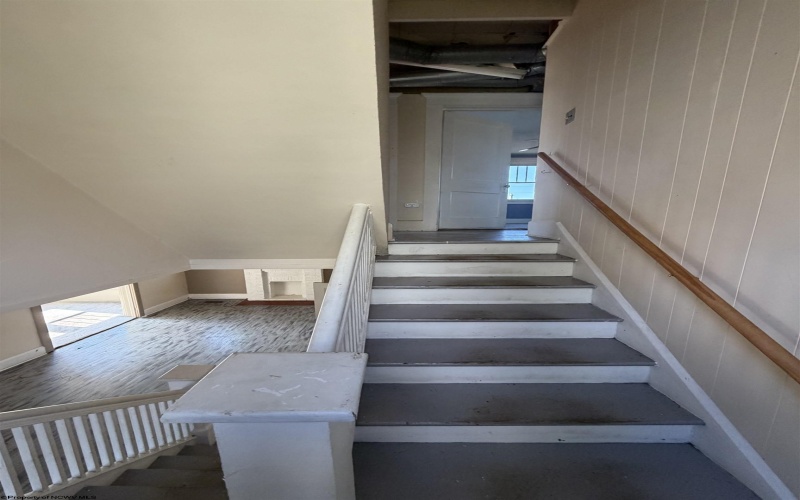 1008 Davis Avenue, Elkins, West Virginia 26241, 3 Bedroom Bedrooms, 7 Room Rooms,2 BathroomBathrooms,Single Family Detached,For Sale,Davis,0,10166961