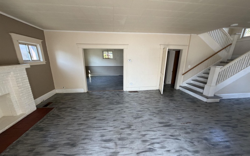 1008 Davis Avenue, Elkins, West Virginia 26241, 3 Bedroom Bedrooms, 7 Room Rooms,2 BathroomBathrooms,Single Family Detached,For Sale,Davis,0,10166961