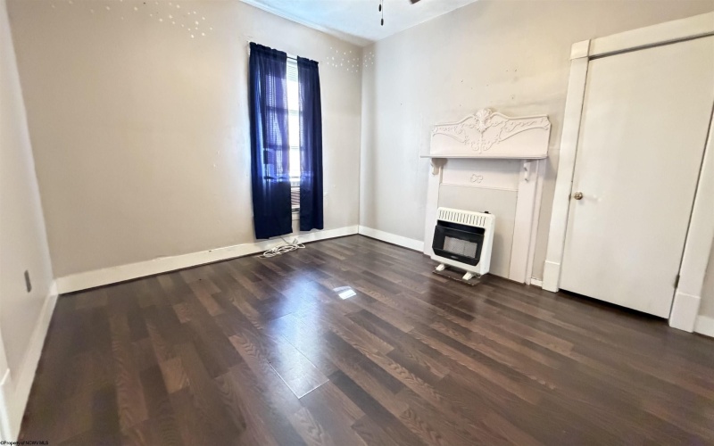 117 Grand Avenue, Bridgeport, West Virginia 26330-1709, 2 Bedroom Bedrooms, 5 Room Rooms,1 BathroomBathrooms,Single Family Detached,For Sale,Grand,0,10166960